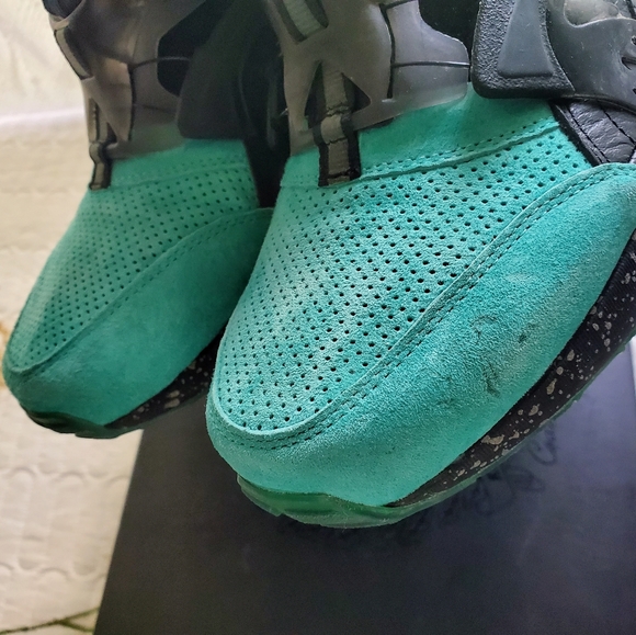 Pristine Condition! Ronnie Fieg x KITH COA Puma Disc OG Atlantis sz9 - Picture 7 of 7